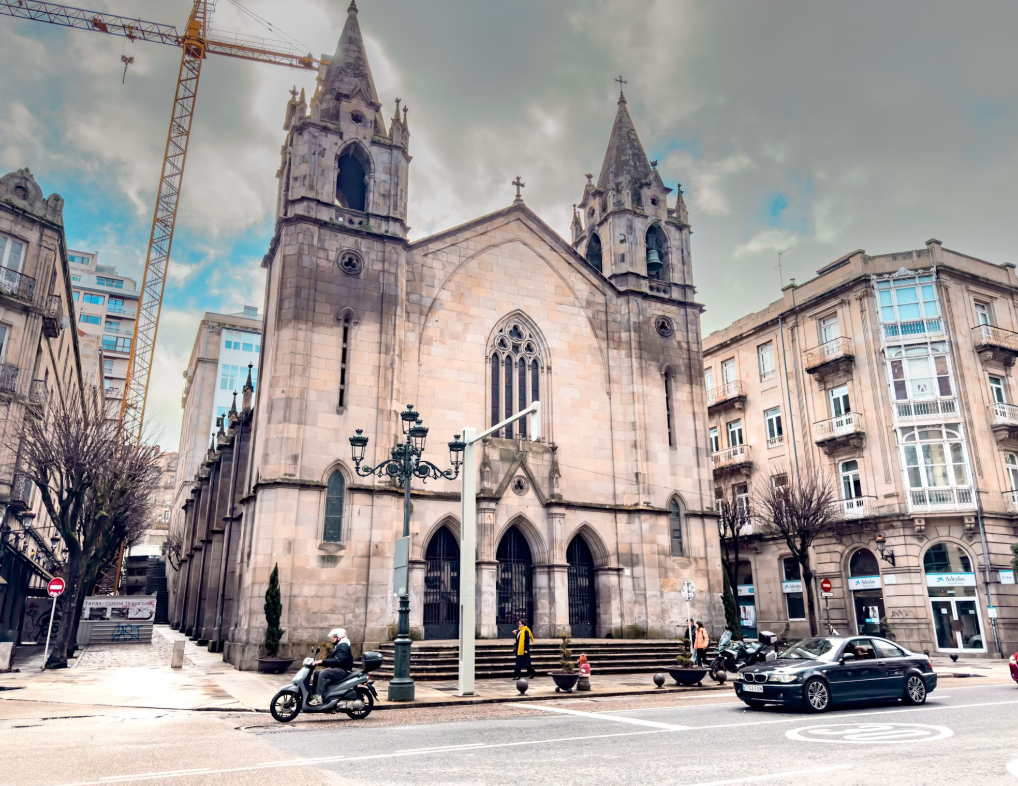 Co-Cathedral of Santa María Vigo Guide (2).png